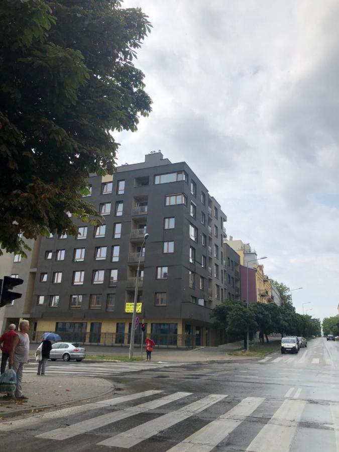 Klimatyzowany Apartament Wenecja Z Garazem Podziemnym Kielce Esterno foto