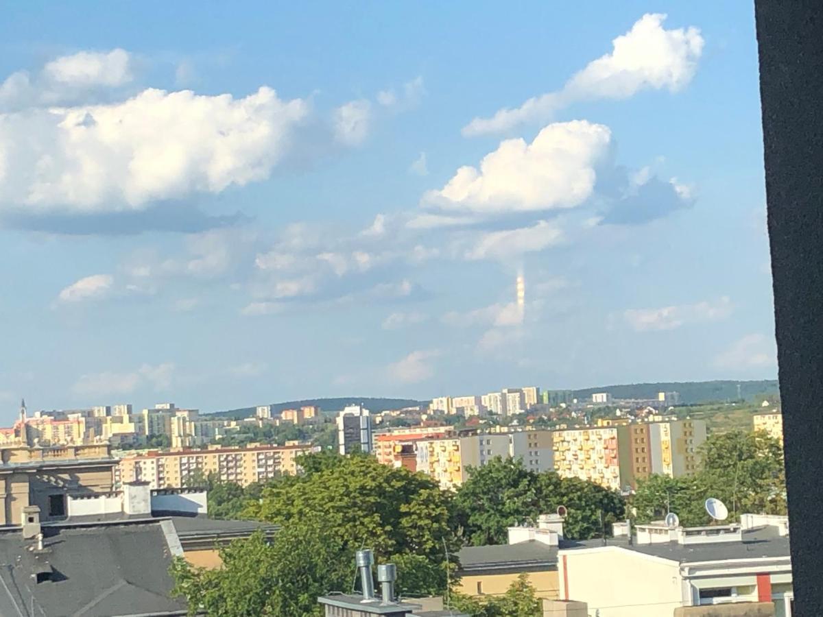 Klimatyzowany Apartament Wenecja Z Garazem Podziemnym Kielce Esterno foto