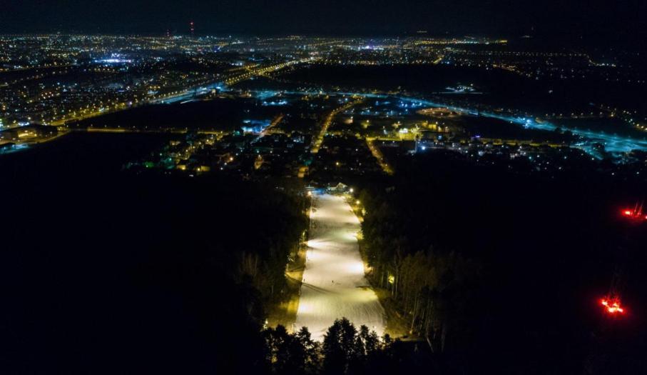 Klimatyzowany Apartament Wenecja Z Garazem Podziemnym Kielce Esterno foto